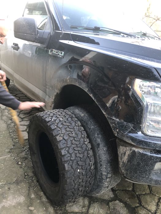 Шини б/у, для бездоріжжя.