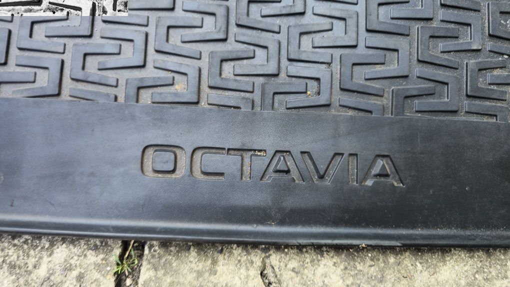 Килимок, коврик в багажник Skoda Octavia A7