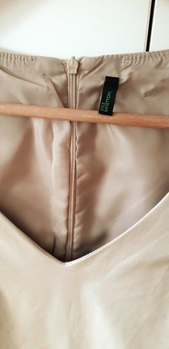 Vestido bege benetton (tamanho S)