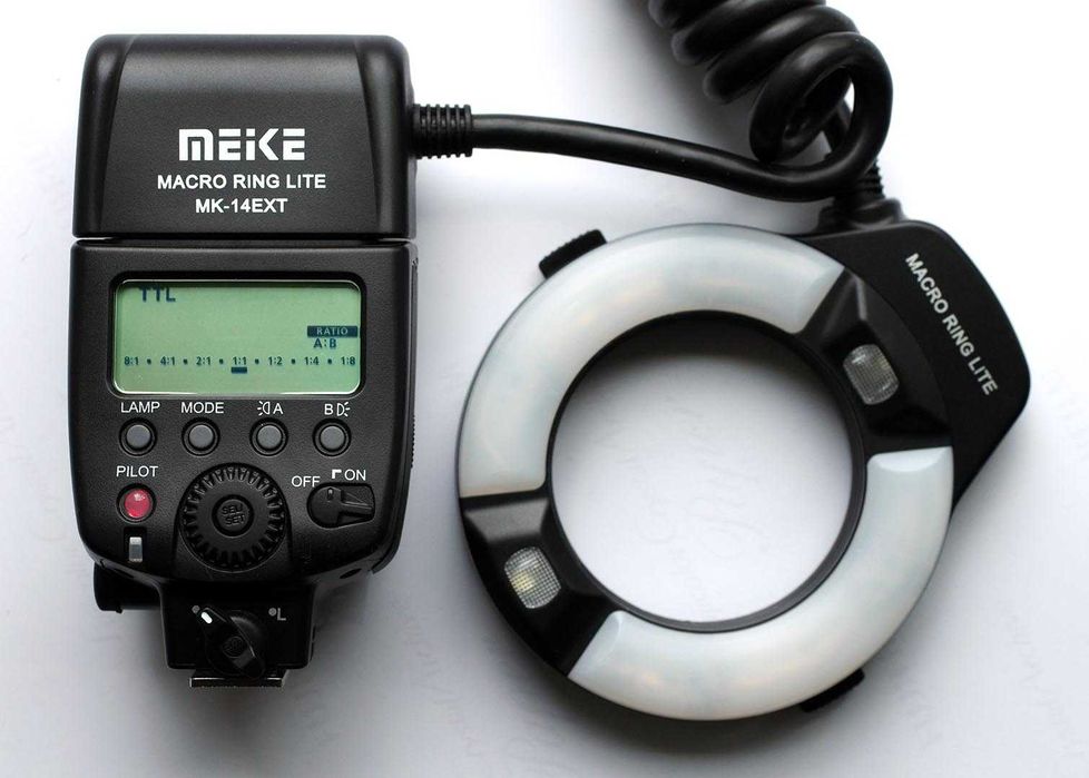 Кільцевий макро спалах Meike MK-14EXT для Canon/ Nikon