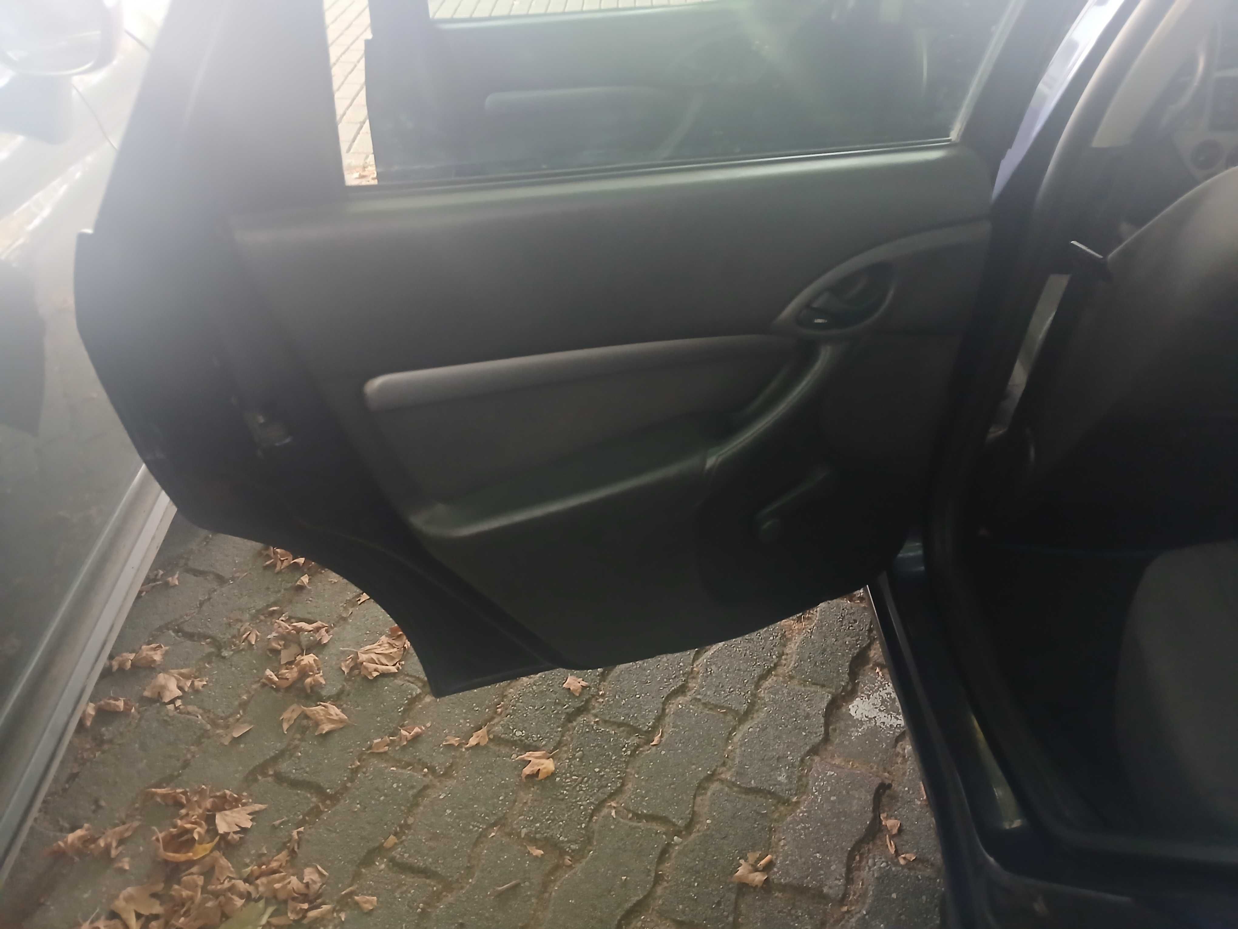 Ford focos 1.8 tddi com todos os extras 5 portas