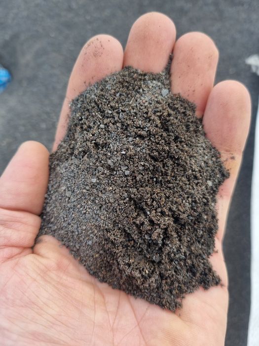 Piasek bazaltowy, czarny, zasypanie kostki, fuga