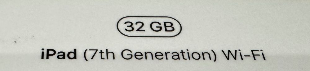 Tablet Apple iPad (7th Gen) 10,2",  32 GB Gwiezdna Szarość, Super Stan