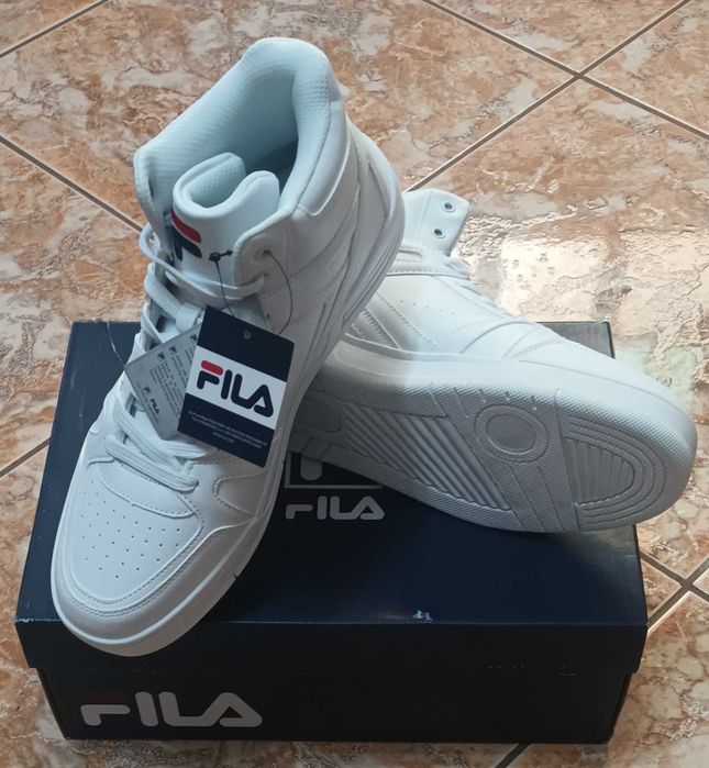 Sapatilhas Brancas Cano Médio FILA (NOVAS)