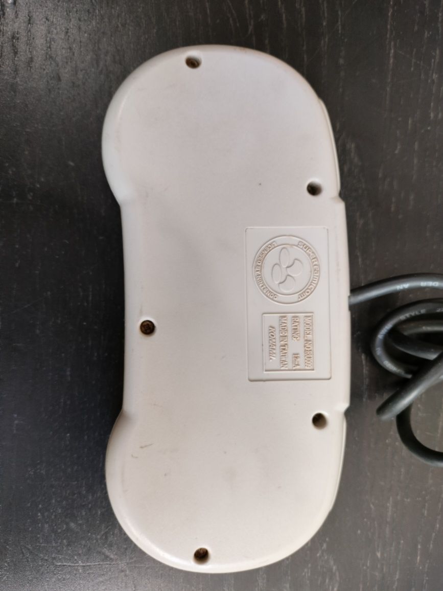 Konami Command Controller SNES Pad
