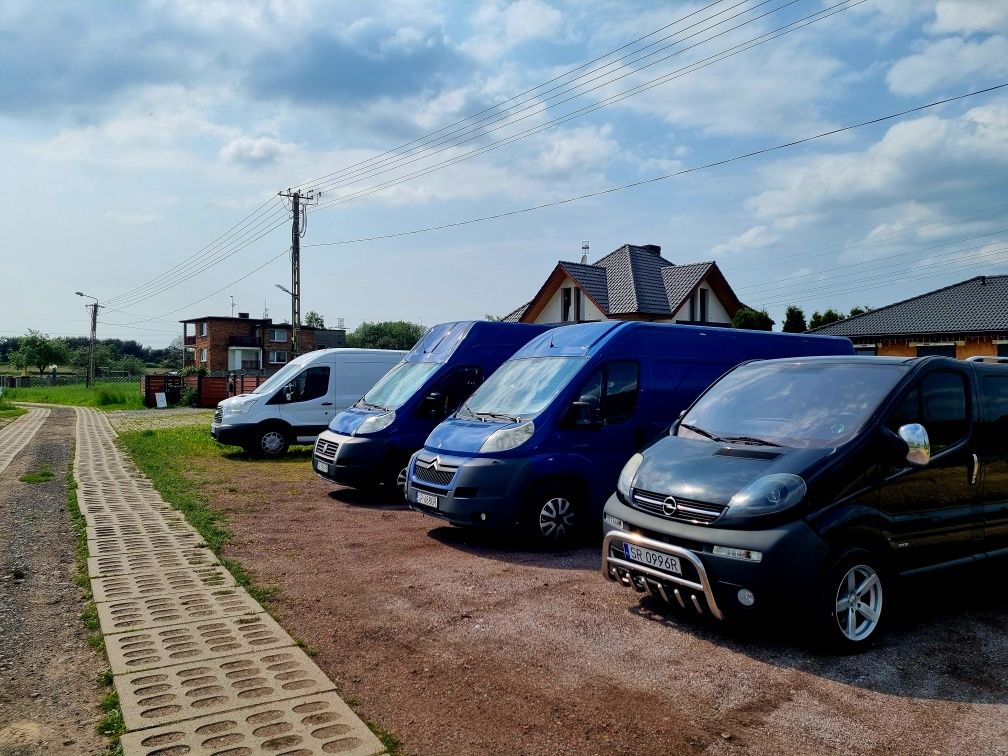 Wynajem/ Wypożyczalnia samochody dostawcze osobowe Fiat Ducato Opel Vi