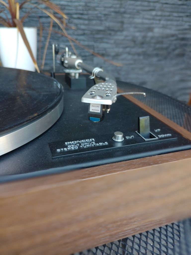 Sprzedam gramofon