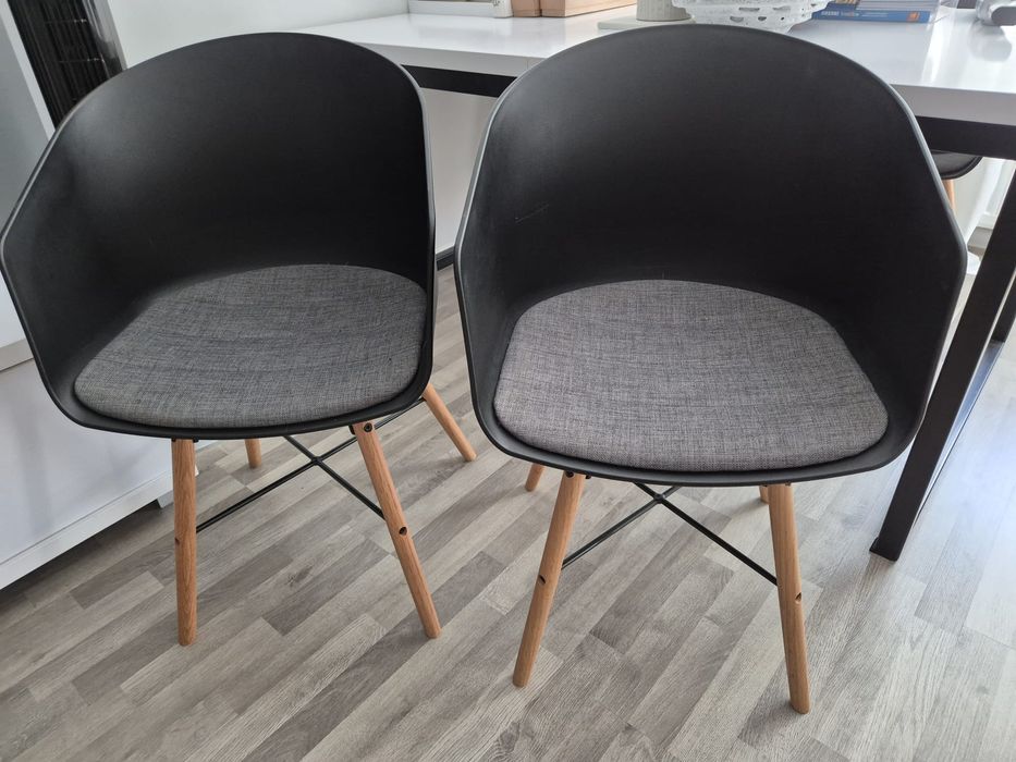 Krzesła jysk kalvehave, 4 szt jak nowe