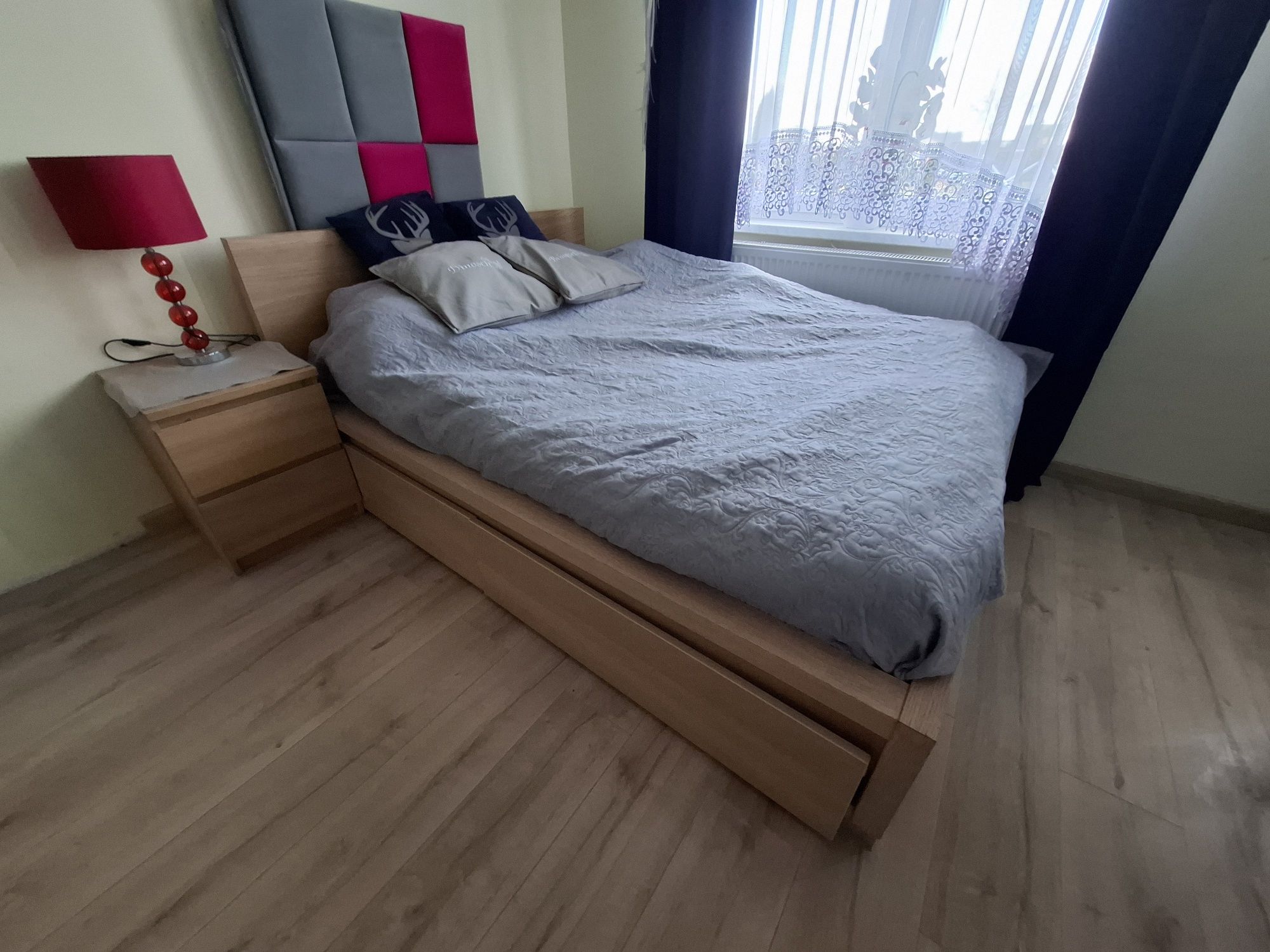 Łóżko Ikea 160 na 200 z materacem komoda