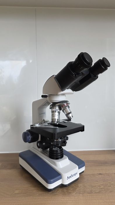 Mikroskop biologiczny AmScope120c + gratis
