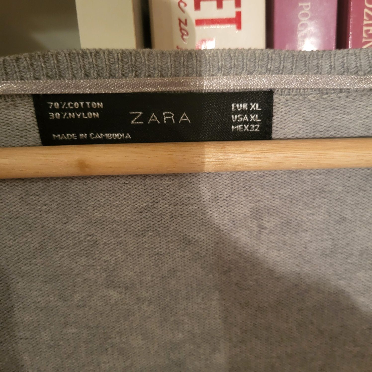 Sweterek V Szary r XL Zara