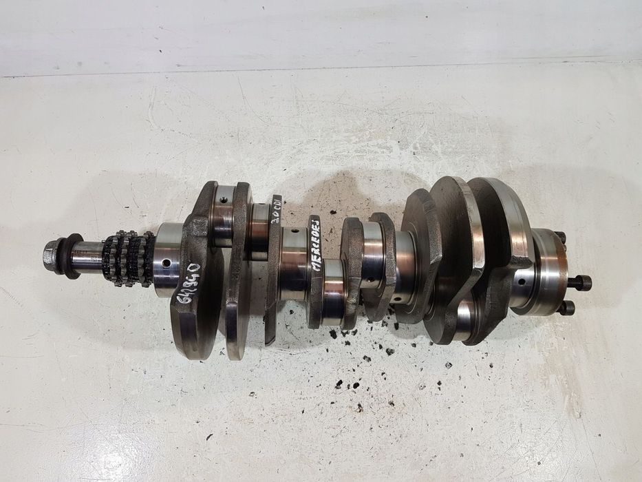 WAŁ KORBOWY R64219 MERCEDES W211 ML W164 3.0 CDI 642940