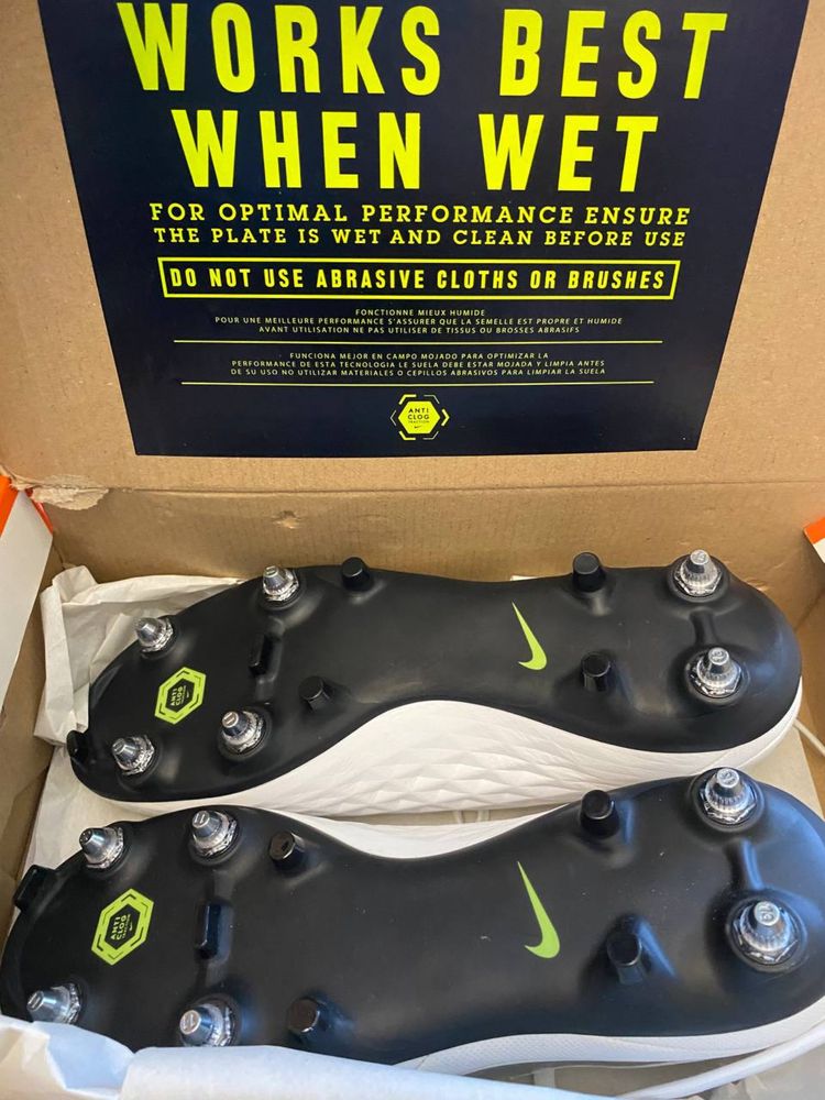 Бутсы nike legend 8 academy pro tempo white