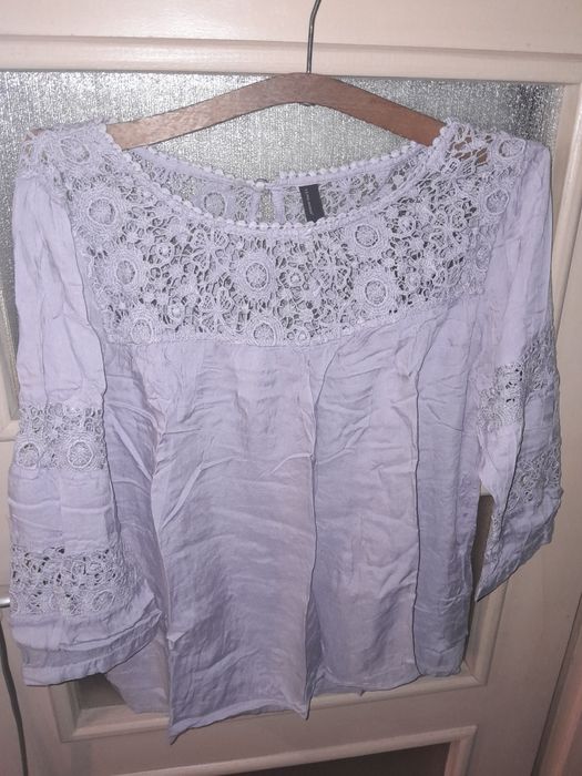 Bluzeczka z koronką