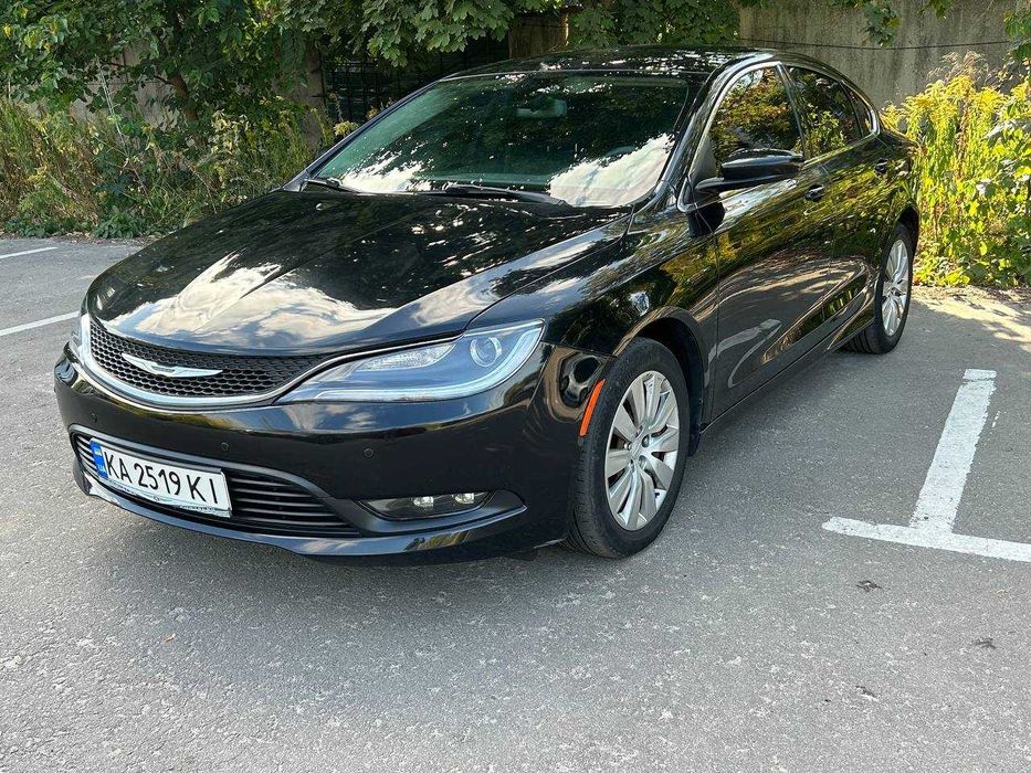 Chrysler 200 2016р