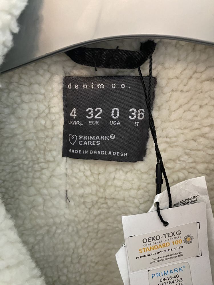 Джинсова куртка тепла,шерпа primark