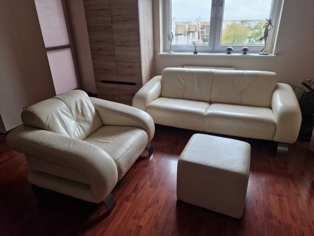 Sofa plus fotel i puf za 300 zł