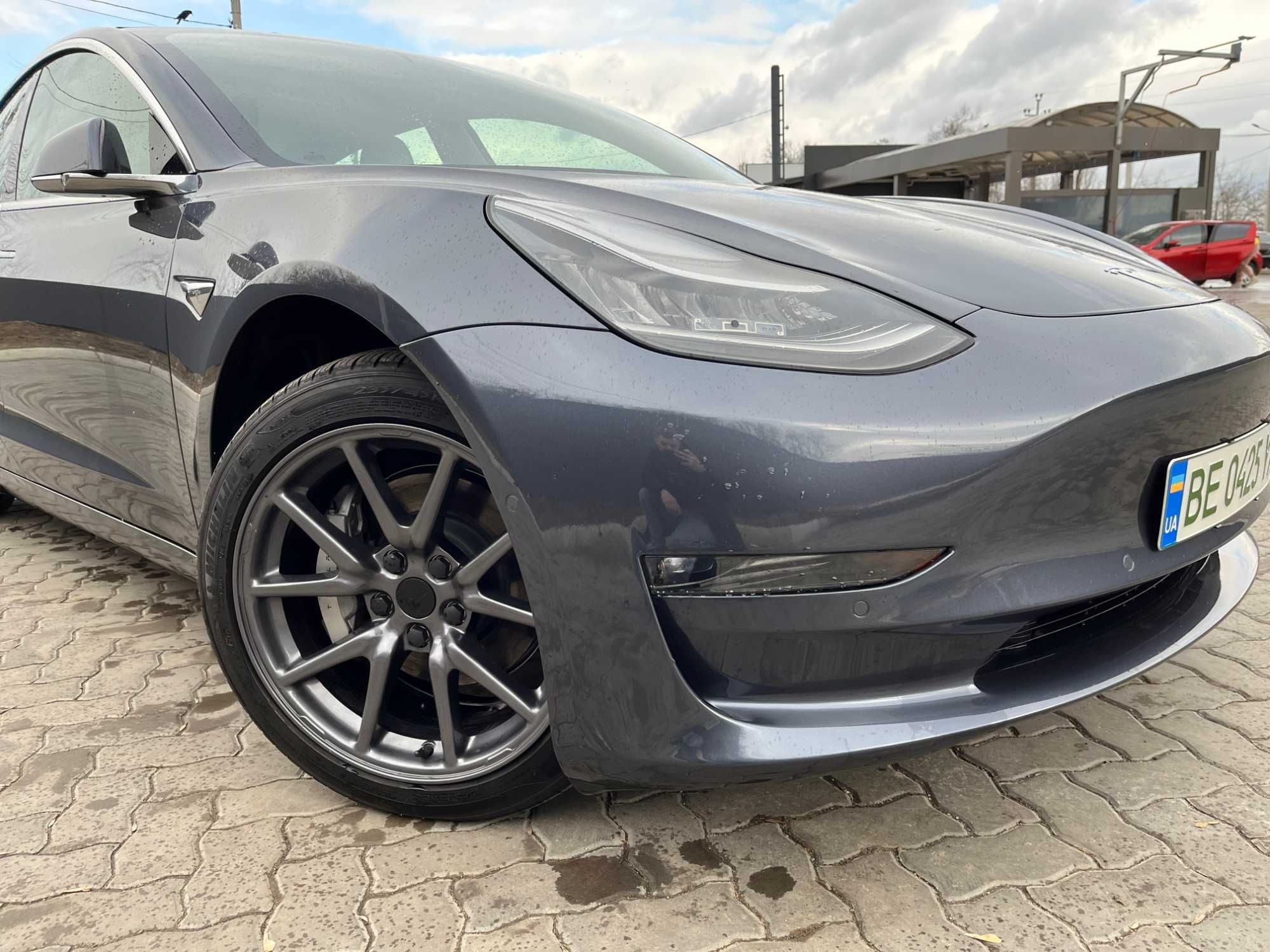 Tesla Model 3 Dual Motor LR