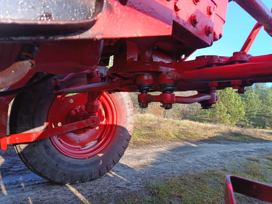 Продам трактор юмз