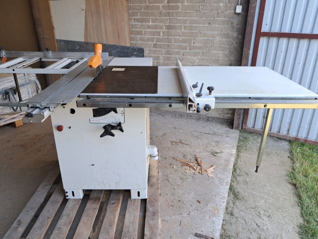 Piła formatowa z podcinakiem SCM MiniMax SCW2