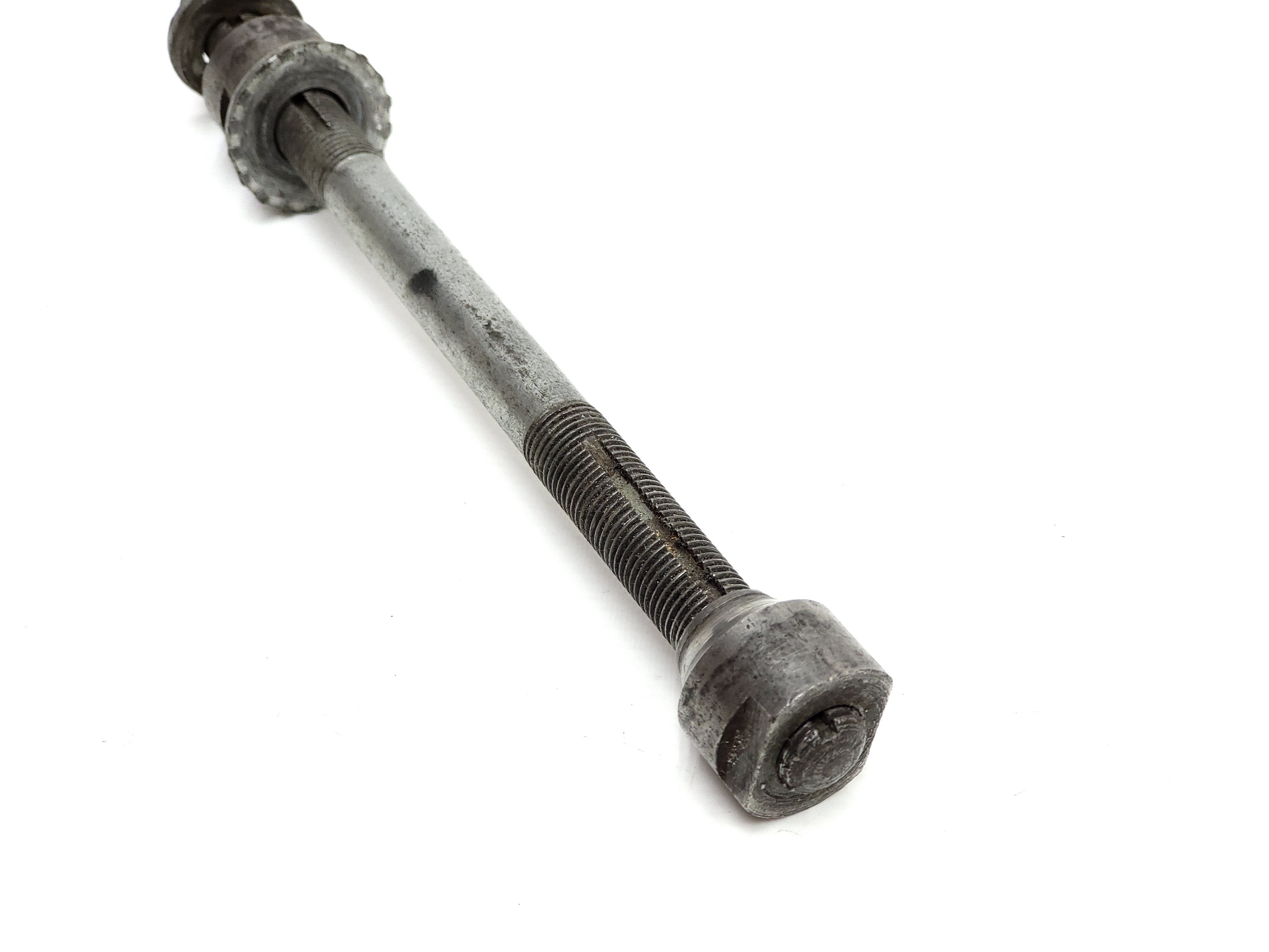 Oś tylna do rowerów Romet Universal ZZR 15,5 cm PRL