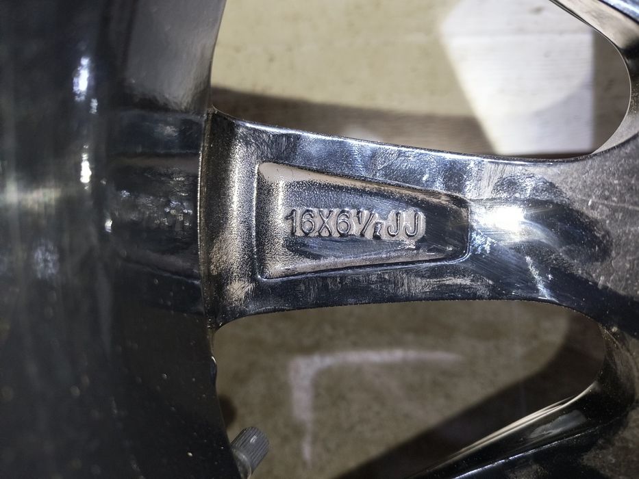 Диски Alex 6009 4*100 R16 6.5j Et 38 Dia 73.1