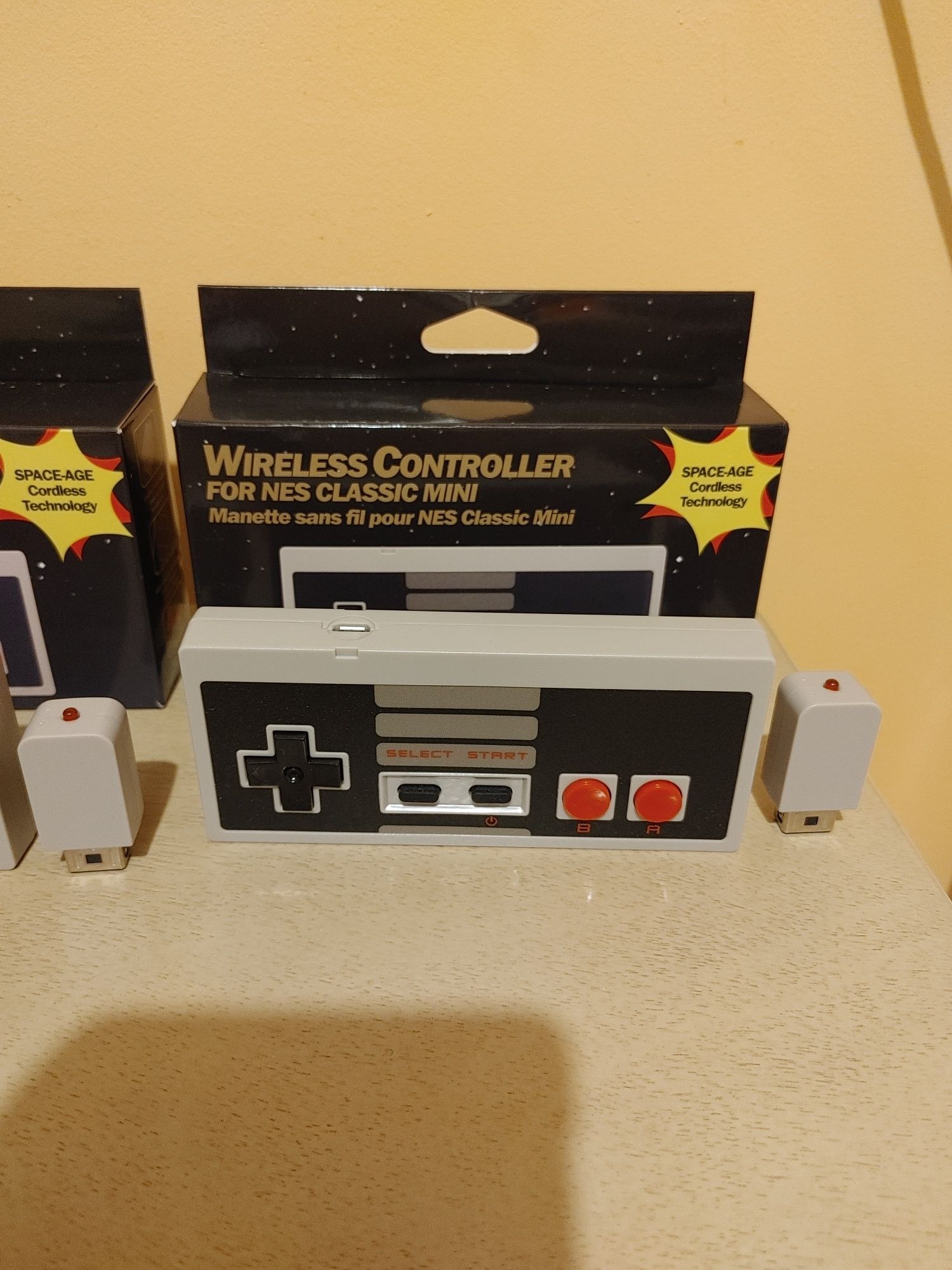 Nintendo Nes Mini 2 x Controler Bezprzewodowe SPRAWDŹ