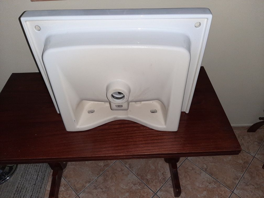 Umywalka łazienkowa 60×45 cm