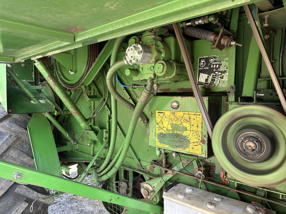 Комбайн john deere 1075 Hydro/4
