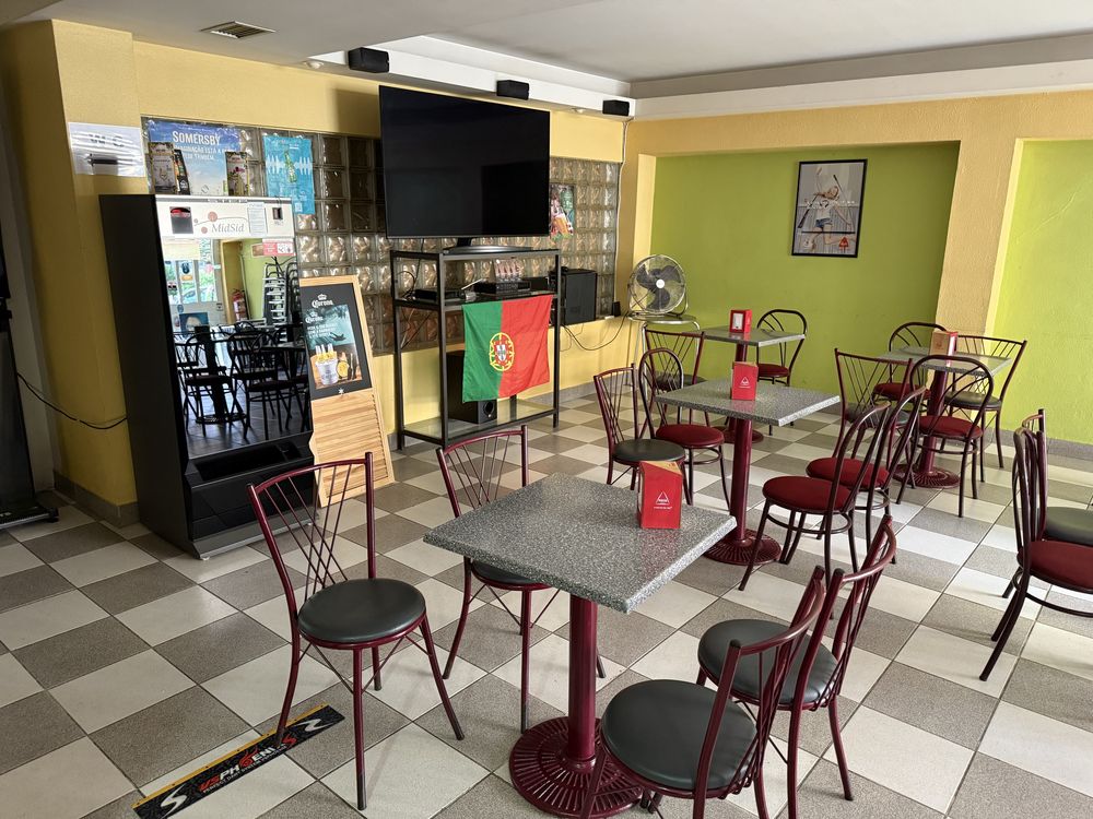 Vendo ou trespasso cafe-bar