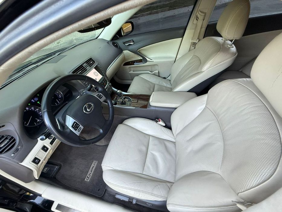 Lexus is 250 AWD