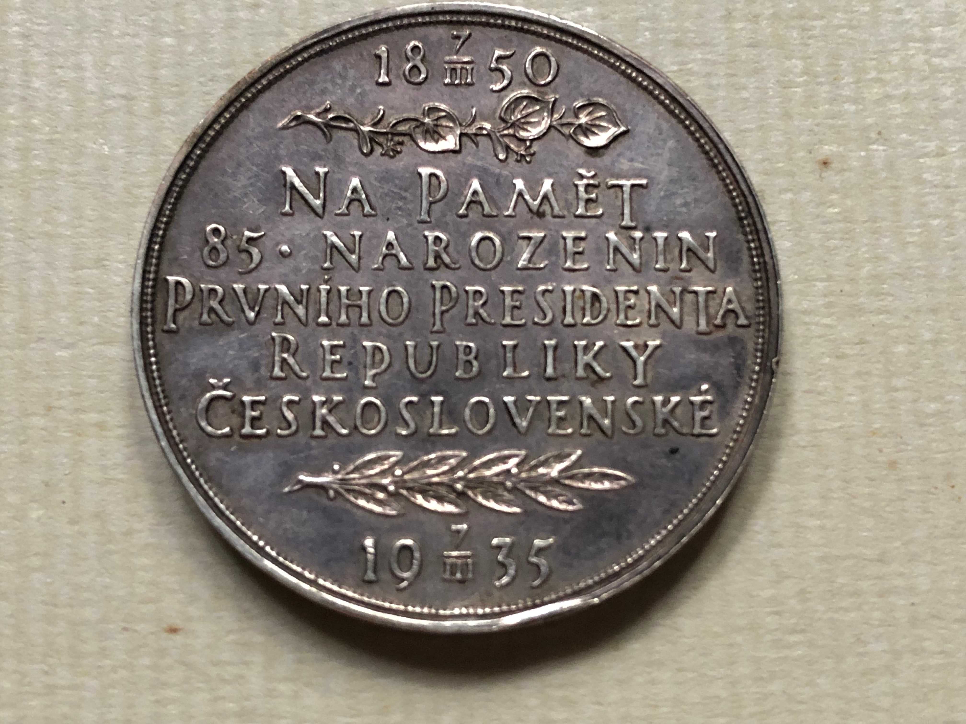 Жетон 1935г. в честь юбилея Т.Масарик 85летие серебро 987 UNC-