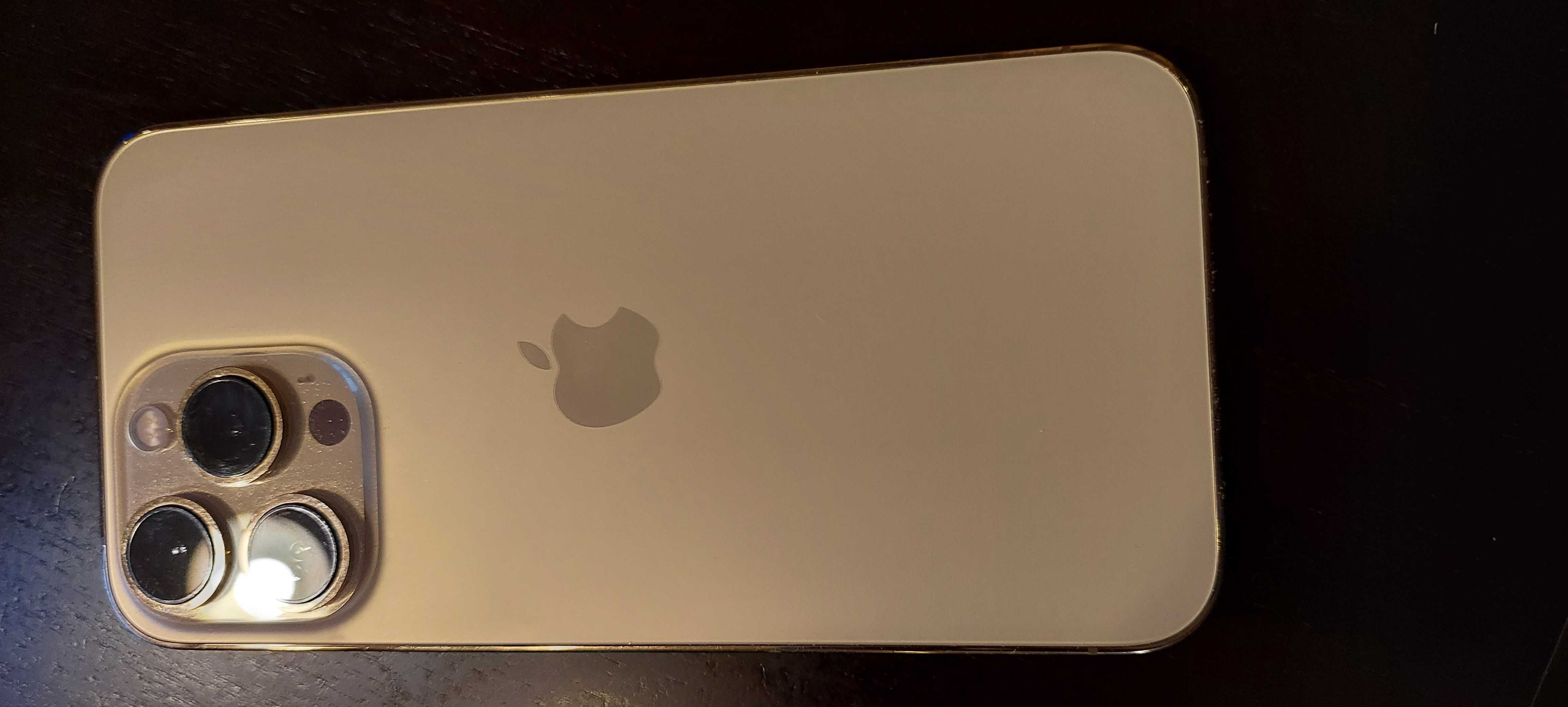 iPhone 13 pro Złoty Gold wygląda jak nowy