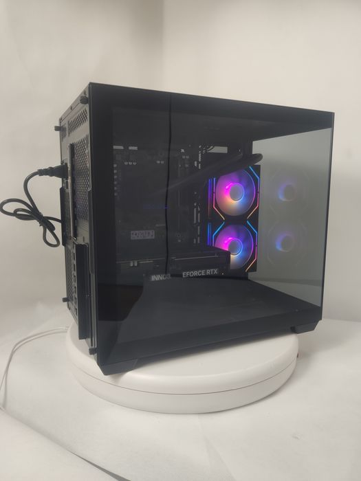 Komputer Gamingowy 9800X3D,RTX 5080,32 GB 6000 cl30,SSD,Win 11,USDT