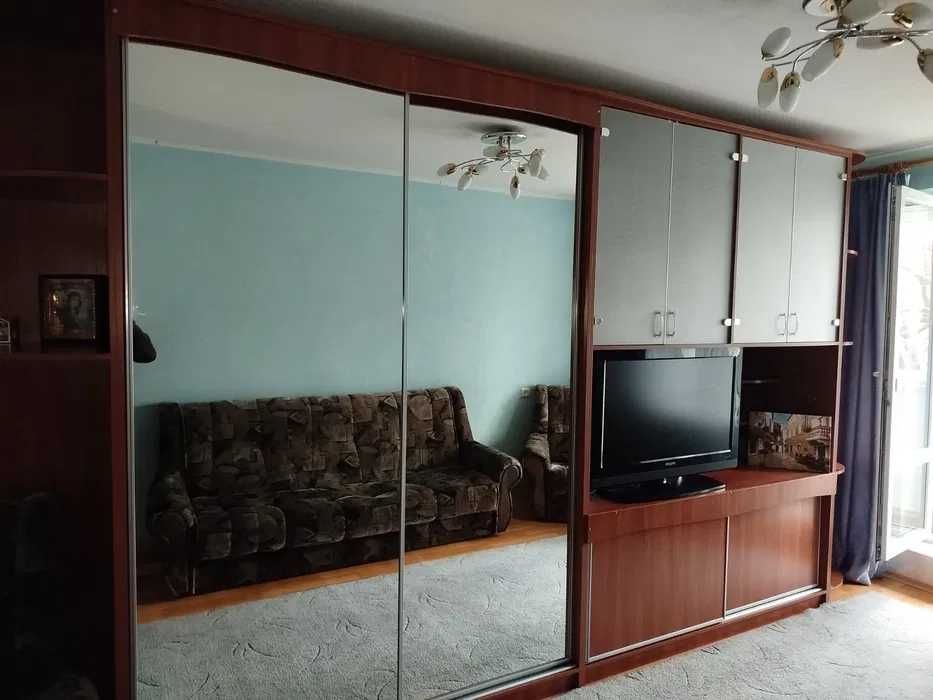 D1C Сдам 3 комнатную квартиру въезд Тарасовский 4