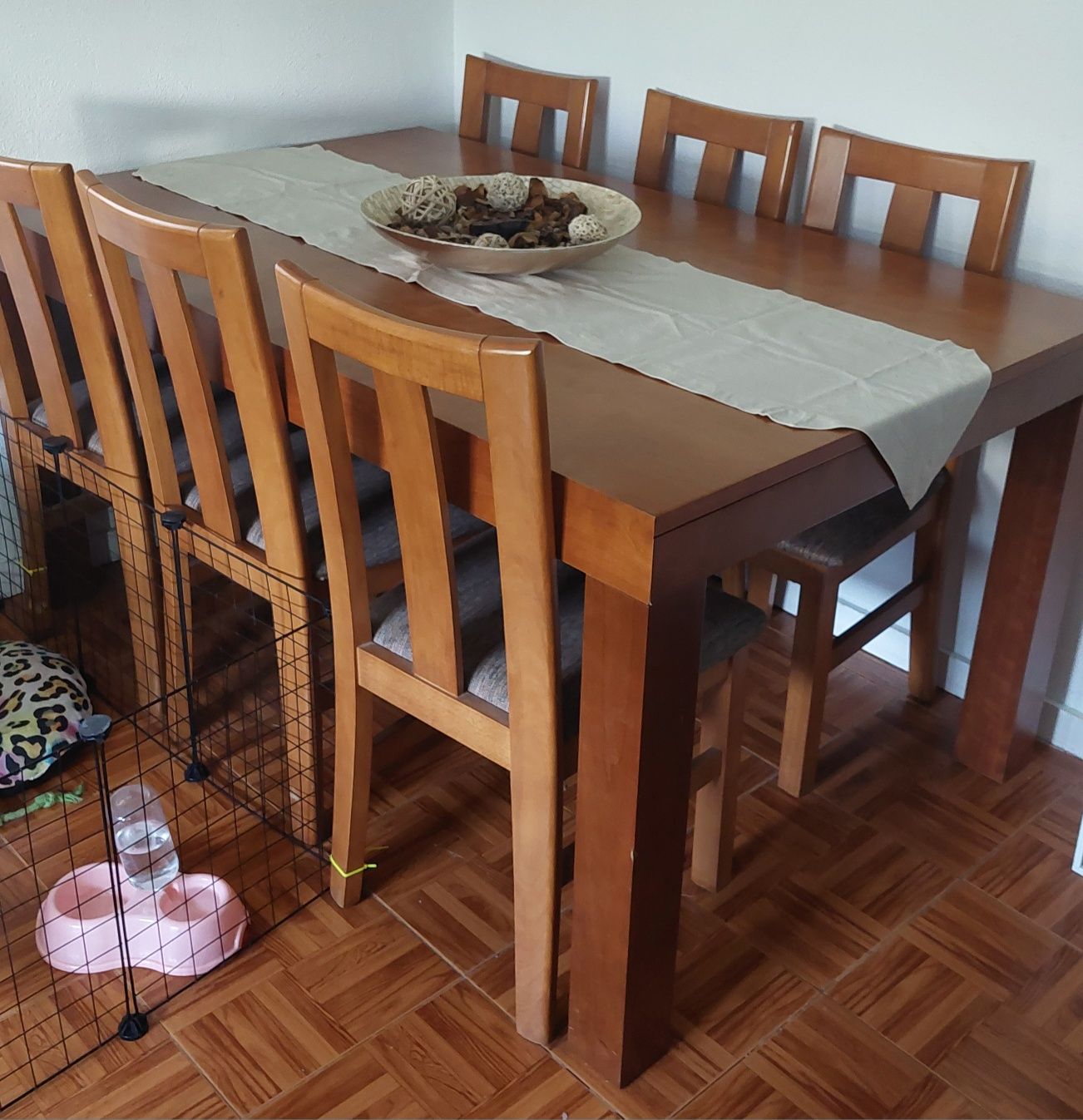 Mesa de Jantar c/ cadeiras