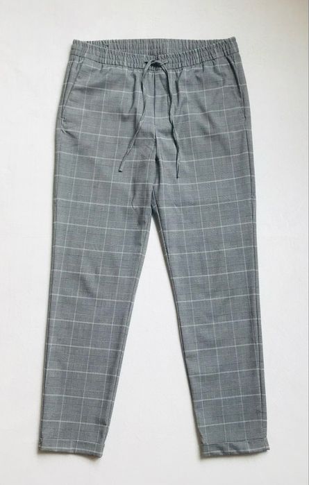 Штани H&M Slim Fit в ідеальному стані, розмір М