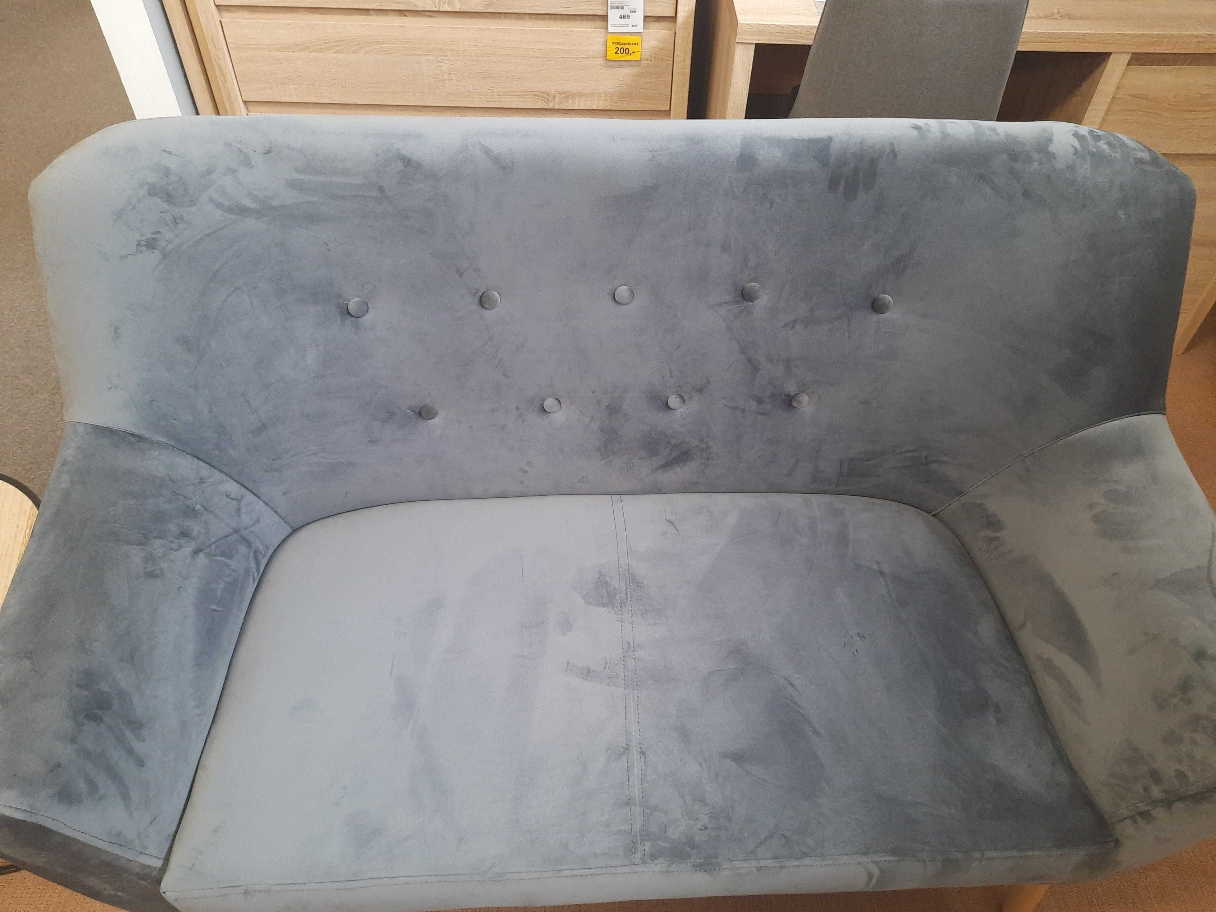 Sofa Nordic Velvet firmy SIGNAL.
