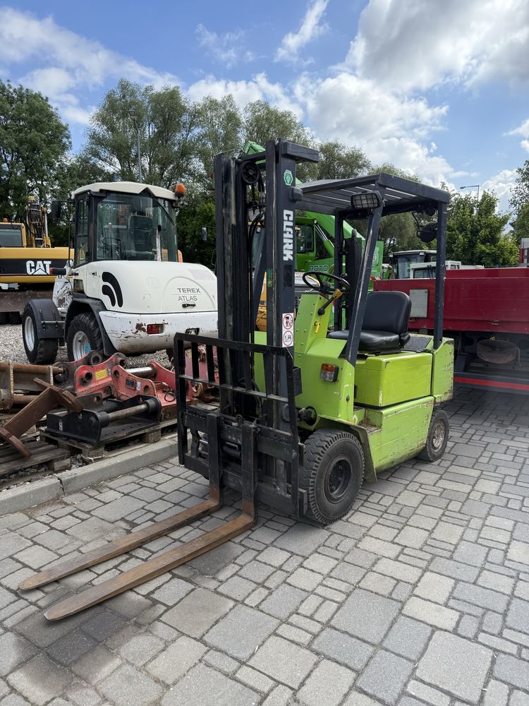 Wózek widłowy CLARK DPM15,udzwig 1,5 ,DIESEL,Ks.dozorowa
