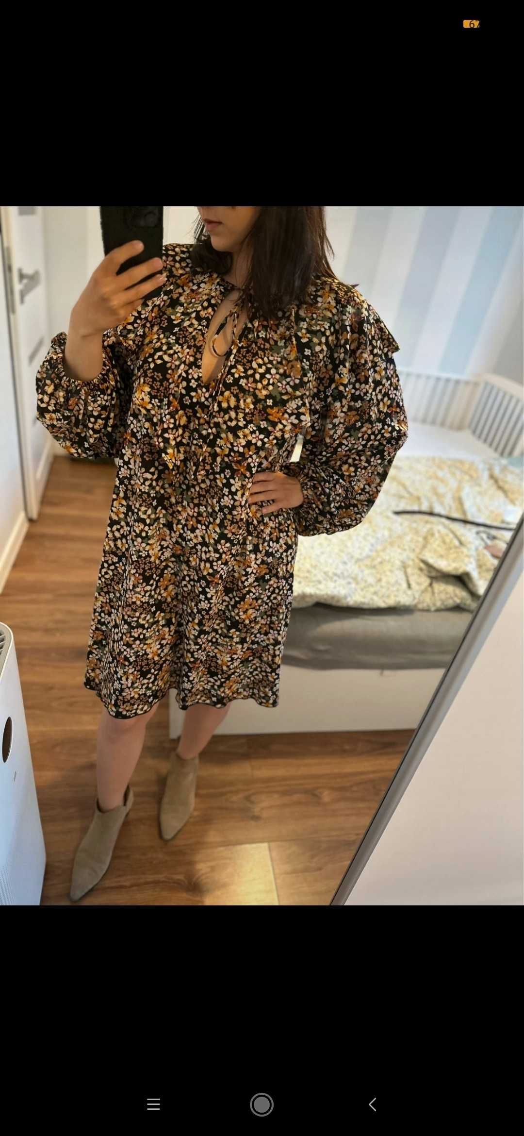 Piękna sukienka Zara  S kwiaty boho