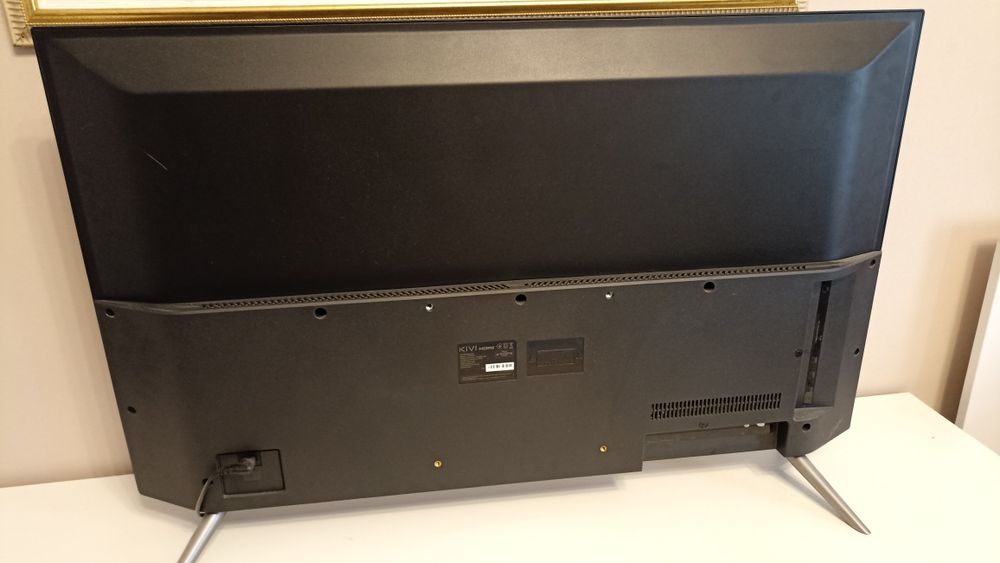 Телевізор KIVI 40U600GU