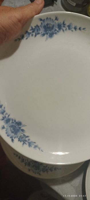 Обеденные тарелки из  датского синего фарфора Bawaria  Германия