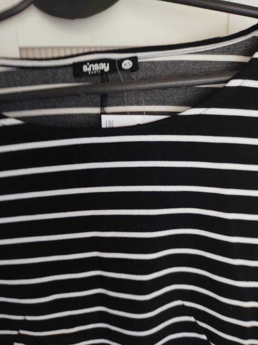 sukienka w paski nowa 34/36