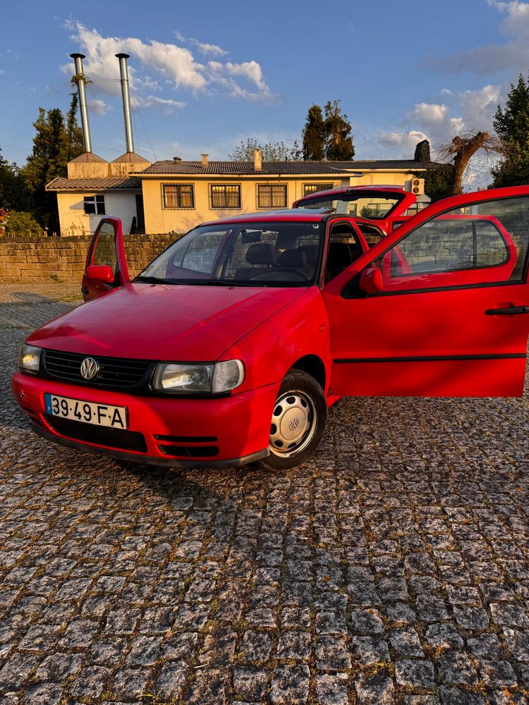 Polo 95 com teto 1.0