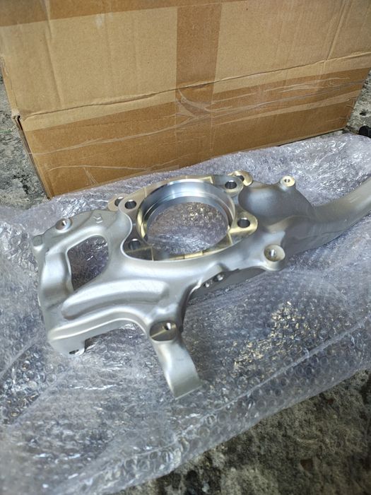 ZWROTNICA PRAWA AUDI A4 A5 Q5 2008 -2019 nowa