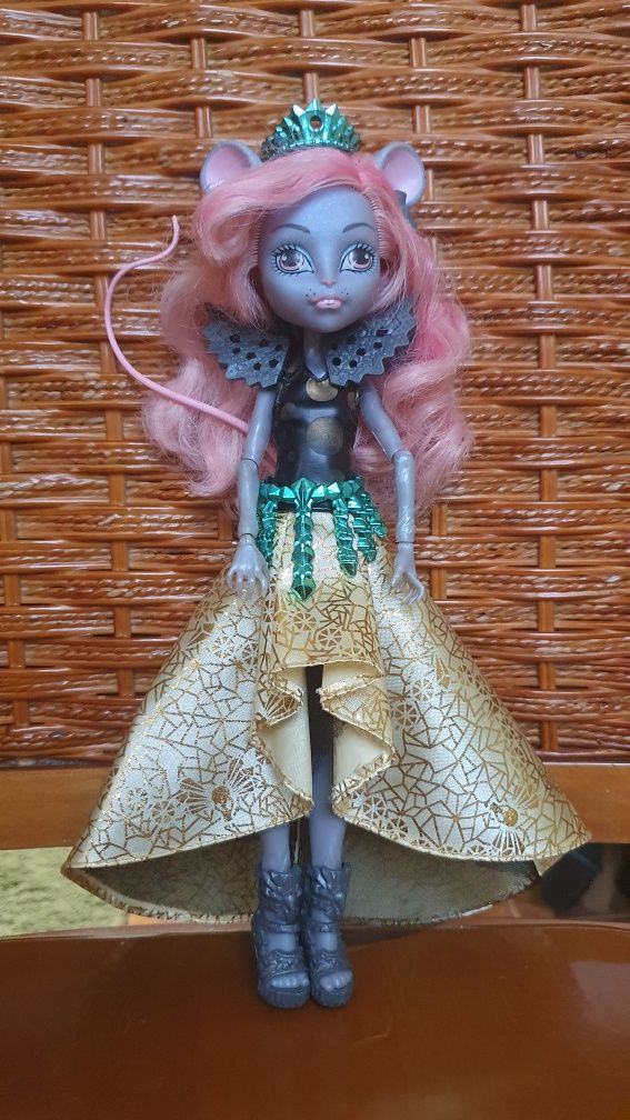 Лялька Mouscedes King Мауседес Кінг Monster High Boo York