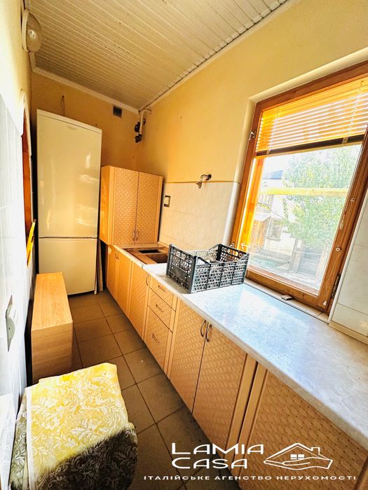 Продаж двох будинків в Годилові. 5 хв від Героів Майдану