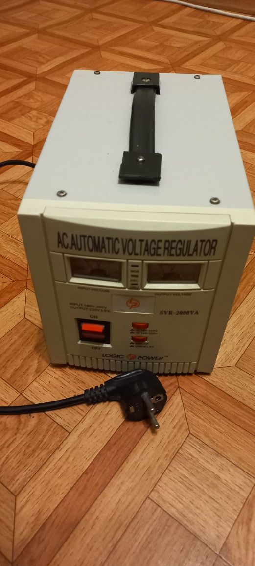 Продам: Стабилизатор 220в