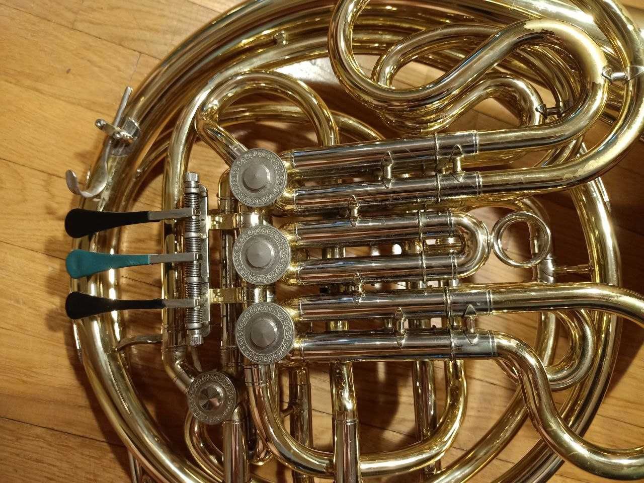 валторна Conn-Selmer подвійна