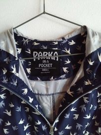 Cieniutka kurtka parka rozm S / XS granatowa